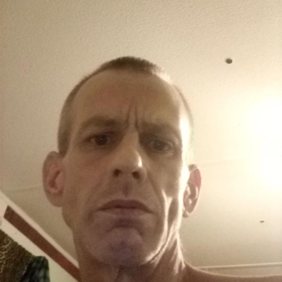 Meet your Posher, Gary - Picture 1 of 1